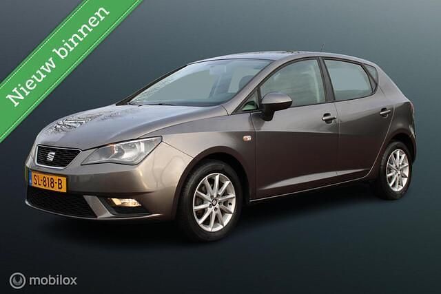 Grijs Occasion 2017 Seat Ibiza Style Hatchback | € 8.888 (Goede deal) - Afbeelding 1/4