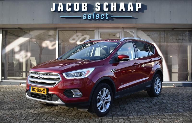 Occasion Ford Kuga Titanium 184 PK (135 kW) 2017 Rood SUV