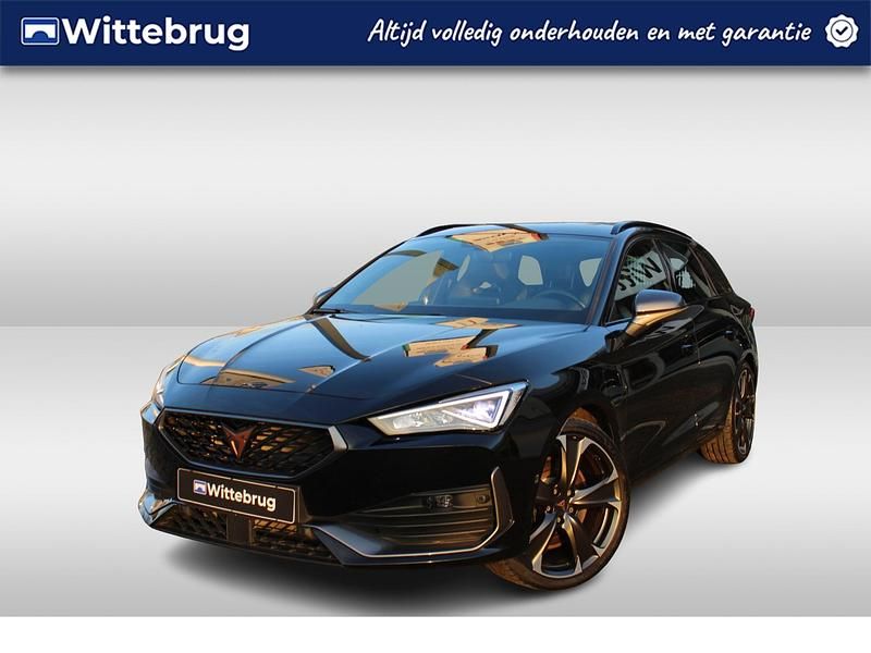 Zwart Gebruikt 2023 Cupra Leon VZ Stationwagen | € 29.950 (Eerlijke prijs) - Afbeelding 1/2