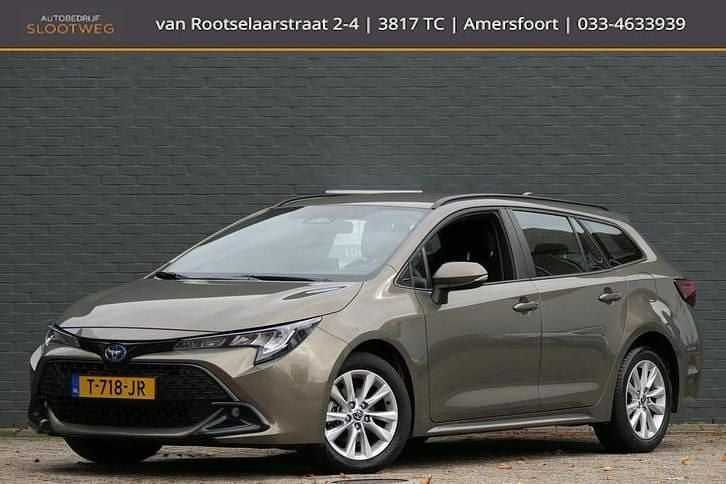 Groen Occasion 2023 Toyota Corolla Stationwagen | € 24.850 (Goede deal) - Afbeelding 1/4