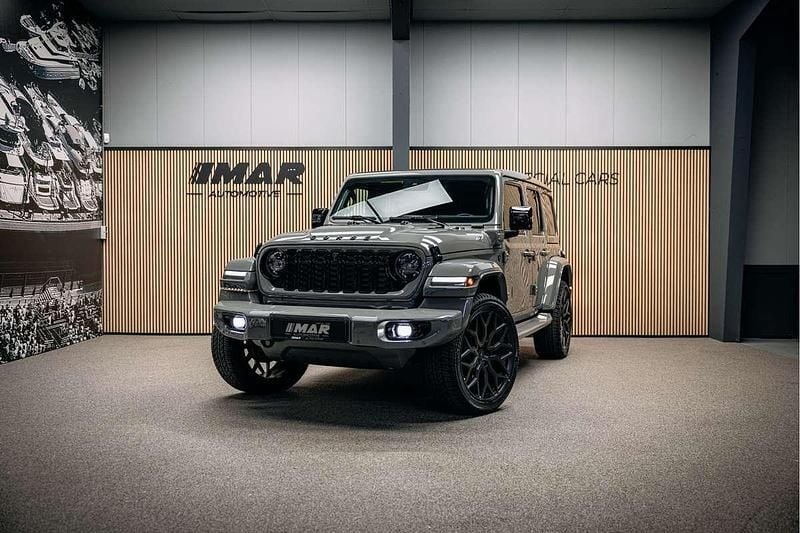 Grijs Gebruikt 2023 Jeep Wrangler Unlimited Sahara SUV | € 87.450 - Afbeelding 1/4
