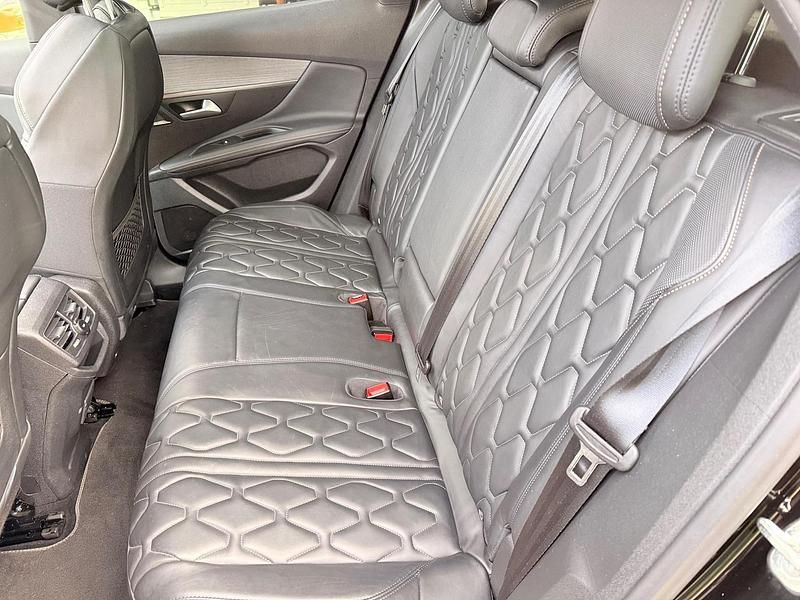 Occasion Peugeot 3008 Avantage 301 PK (221 kW) 2020 Zwart SUV