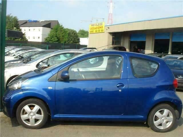 Blauw Gebruikt 2008 Toyota Aygo Hatchback | € 2.499 - Afbeelding 1/4