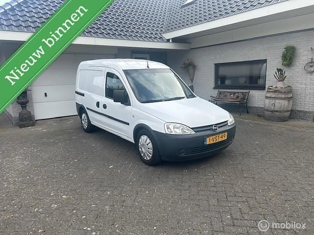 Overige Gebruikt 2012 Opel Combo Business MPV | € 2.250 (Eerlijke prijs) - Afbeelding 1/4