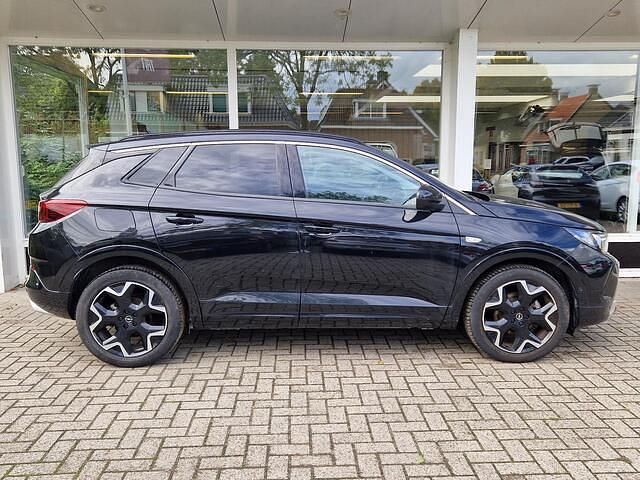 Occasion Opel Grandland X Ultimate 131 PK (96 kW) 2024 Zwart SUV