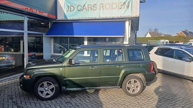 Groen Occasion 2008 Jeep Patriot Sport SUV | € 2.245 (Duur) - Afbeelding 1/4