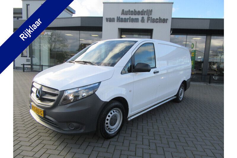 Wit Gebruikt 2020 Mercedes Vito MPV | € 21.990 (Goede deal) - Afbeelding 1/3