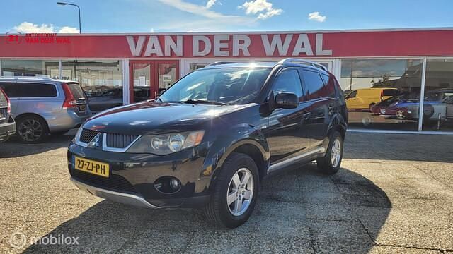 Zwart Gebruikt 2008 Mitsubishi Outlander Edition SUV | € 4.995 (Iets duurder) - Afbeelding 1/4