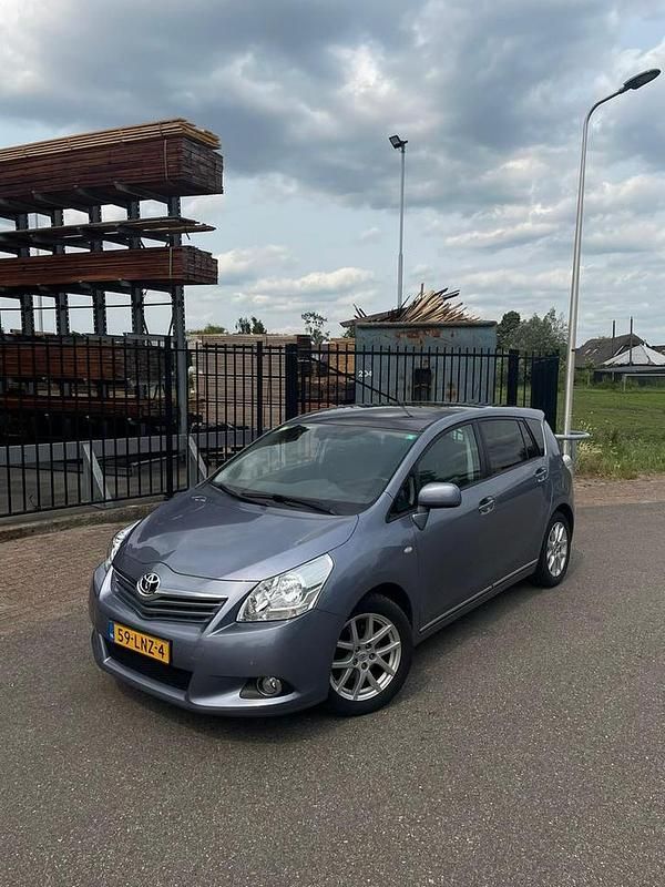 Gebruikt 2010 Toyota Verso MPV | € 5.250 (Goede deal) - Afbeelding 1/4