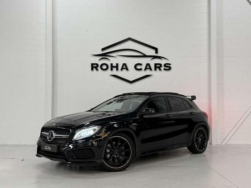 Zwart Gebruikt 2014 Mercedes GLA45 AMG AMG SUV | € 21.945 (Duur) - Afbeelding 1/4