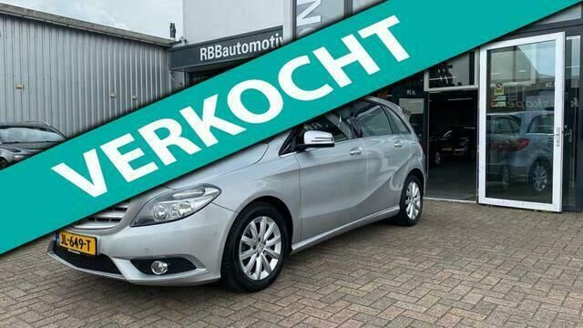 Grijs Gebruikt 2012 Mercedes B180 Ambition MPV | € 12.950 (Iets duurder) - Afbeelding 1/4