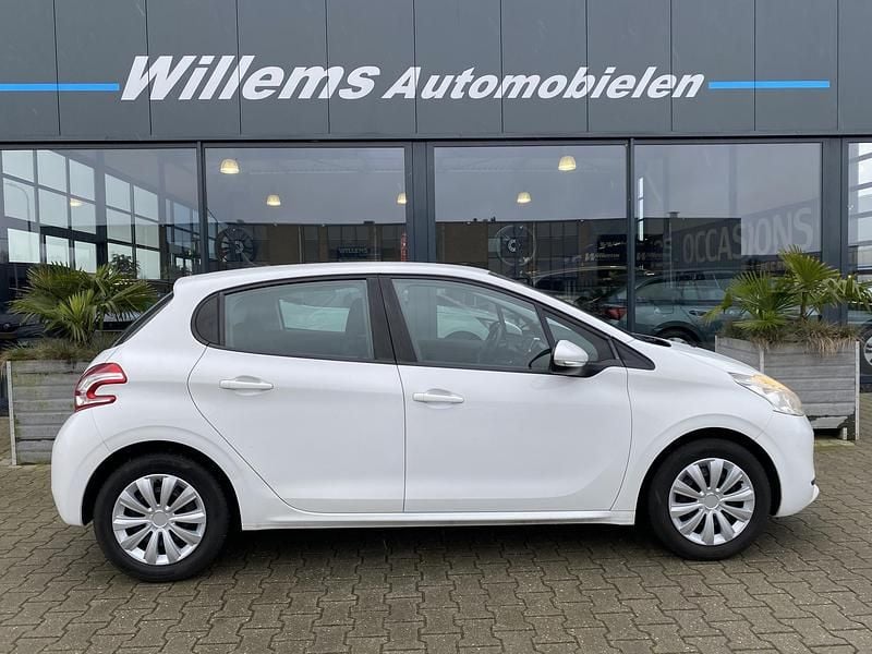 Occasion Peugeot 208 2017 Wit Hatchback
