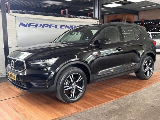 Zwart Gebruikt 2019 Volvo XC40 SUV | € 25.400 (Eerlijke prijs) - Afbeelding 1/4