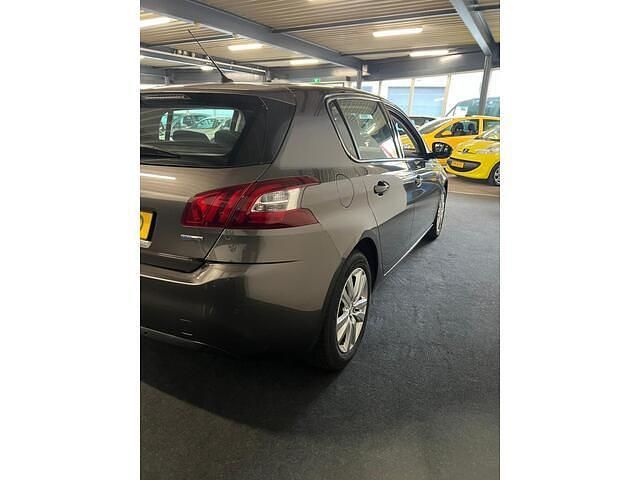 Occasion Peugeot 308 Active 110 PK (80 kW) 2015 Grijs Hatchback