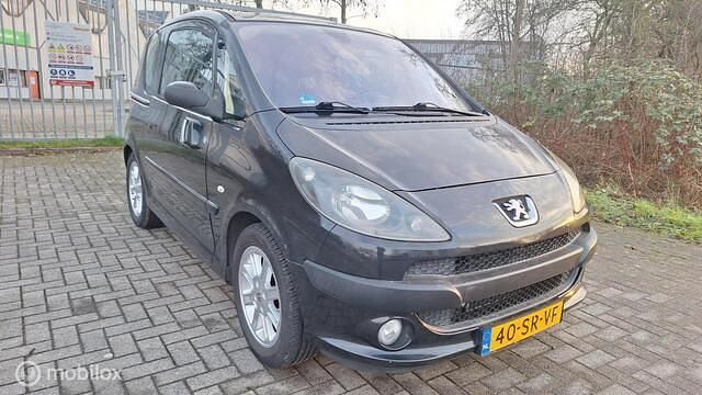 Occasion Peugeot 1007 88 PK (64 kW) 2006 Zwart MPV
