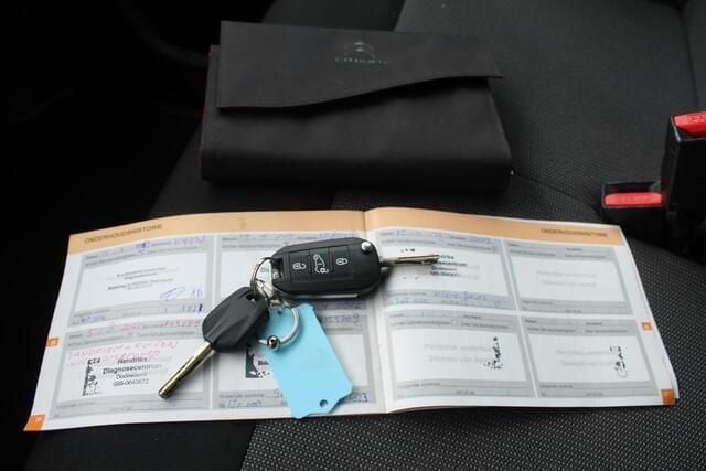 Occasion Citroën Jumpy Business Class 122 PK (89 kW) 2017 Zwart MPV