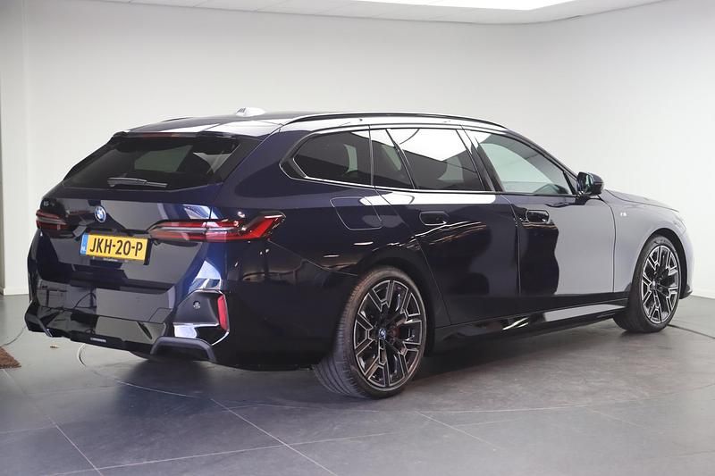 Occasion BMW i5 M Sport 250 kW (340 PK) 2025 Blauw Stationwagen