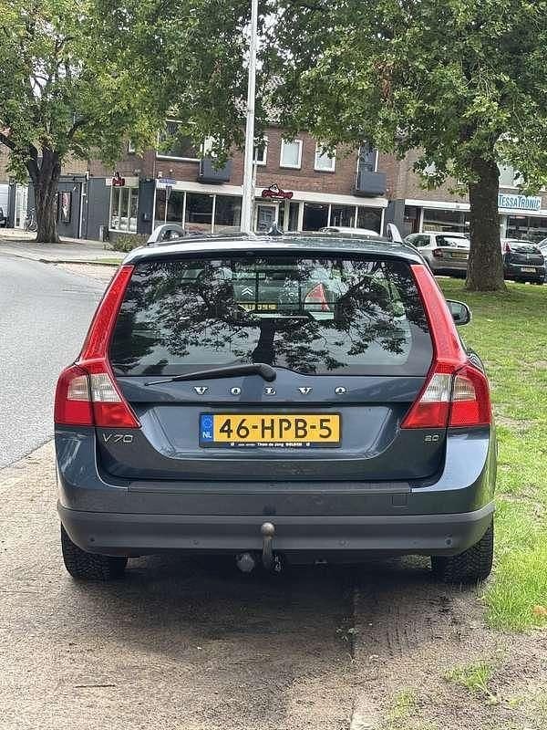Blauw Gebruikt 2009 Volvo V70 Kinetic Stationwagen | € 4.250 (Super prijs) - Afbeelding 1/4