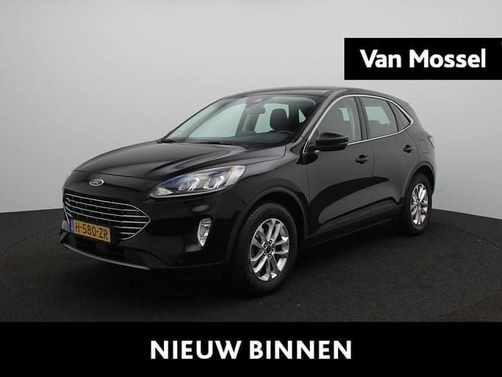 Zwart Gebruikt 2020 Ford Kuga Titanium SUV | € 19.945 (Goede deal) - Afbeelding 1/3