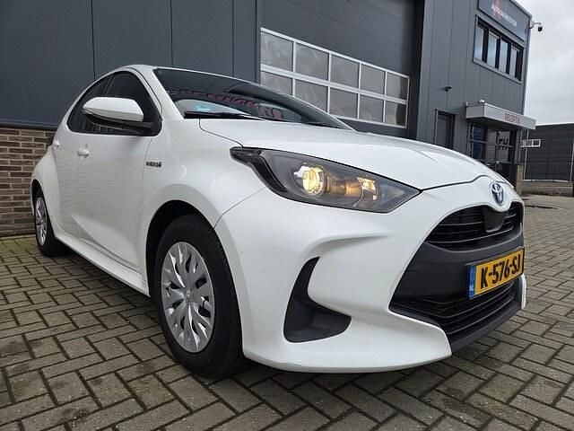Occasion Toyota Yaris Hybrid Active 2021 Wit Hatchback