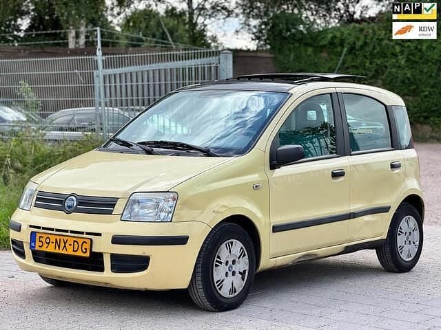 Geel Gebruikt 2004 Fiat Panda Dynamic Hatchback | € 995 (Goede deal) - Afbeelding 1/4