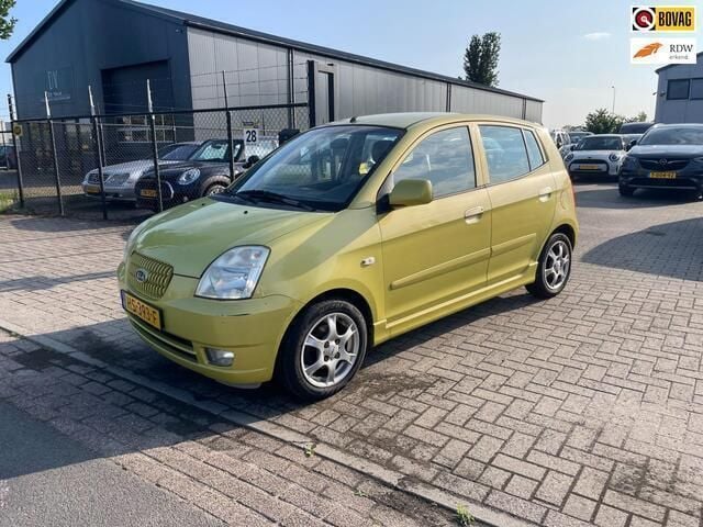 Geel Gebruikt 2005 Kia Picanto Hatchback | € 1.950 (Eerlijke prijs) - Afbeelding 1/4