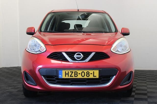 Occasion Nissan Micra Acenta 82 PK (60 kW) 2017 Rood Hatchback