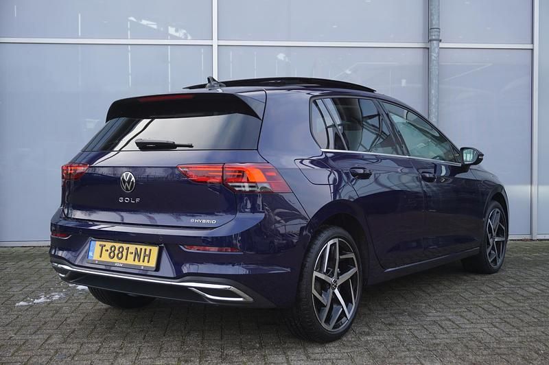 Occasion VW Golf VIII Style 2023 Blauw Hatchback