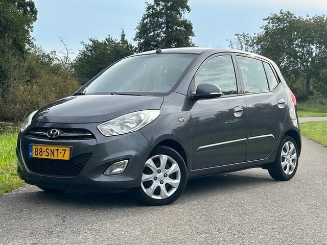 Grijs Gebruikt 2011 Hyundai i10 Hatchback | € 3.250 (Goede deal) - Afbeelding 1/4