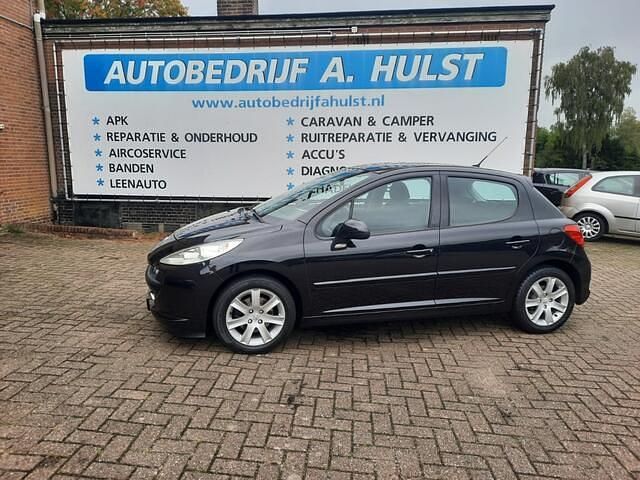 Zwart Gebruikt 2007 Peugeot 207 Hatchback | € 2.950 (Iets duurder) - Afbeelding 1/4