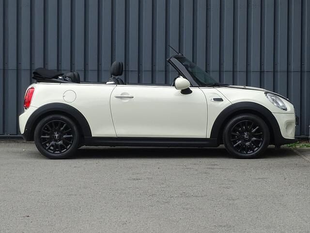 Occasion Mini Cooper Cabriolet Business 136 PK (100 kW) 2017 Wit Cabriolet