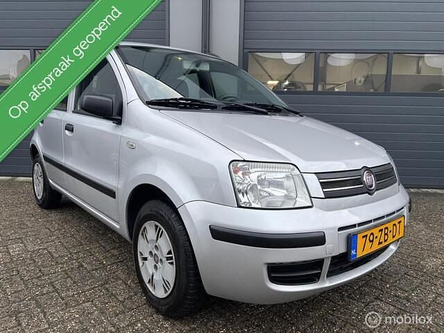 Grijs Gebruikt 2007 Fiat Panda Hatchback | € 2.850 (Eerlijke prijs) - Afbeelding 1/3