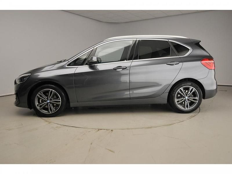 Occasion BMW 218 Active Tourer Executive 136 PK (100 kW) 2022 Grijs MPV