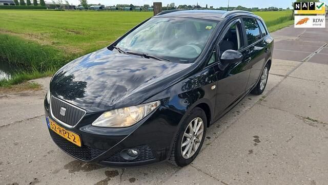 Zwart Gebruikt 2011 Seat Ibiza ST Ecomotive Stationwagen | € 1.250 (Iets duurder) - Afbeelding 1/4
