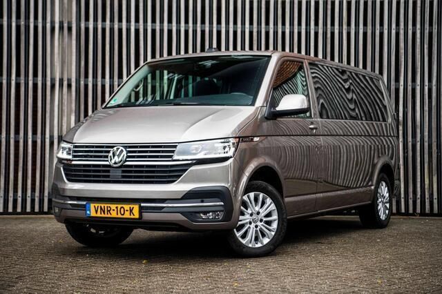 Grijs Gebruikt 2022 VW T6.1 Van | € 36.950 - Afbeelding 1/4