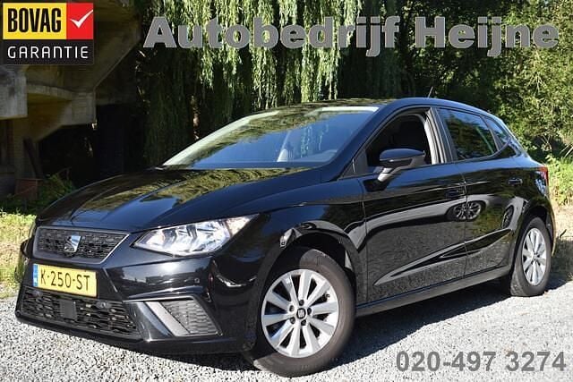 Zwart Gebruikt 2021 Seat Ibiza Business Hatchback | € 14.945 (Goede deal) - Afbeelding 1/4