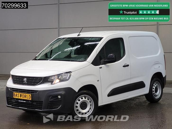 Wit Occasion 2021 Peugeot Partner MPV | € 10.350 (Super prijs) - Afbeelding 1/4