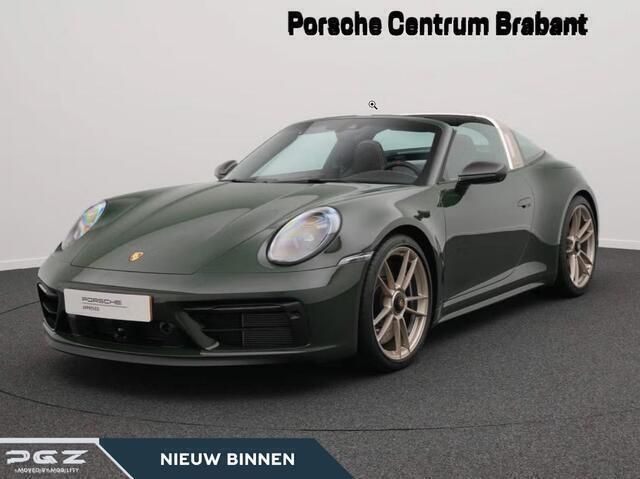 Groen Nieuw 2024 Porsche 911 Targa 4 Cabriolet | € 384.750 - Afbeelding 1/4
