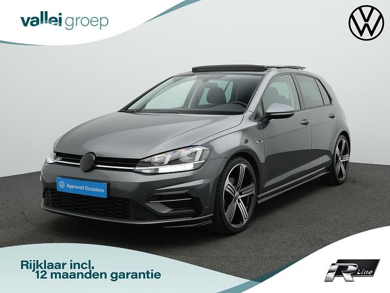 Grijs Gebruikt 2022 VW Golf VIII Join Hatchback | € 22.400 (Super prijs) - Afbeelding 1/4