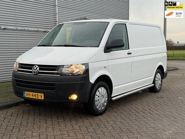Wit (metallic) Gebruikt 2014 VW T5 Van | € 6.995 - Afbeelding 1/4