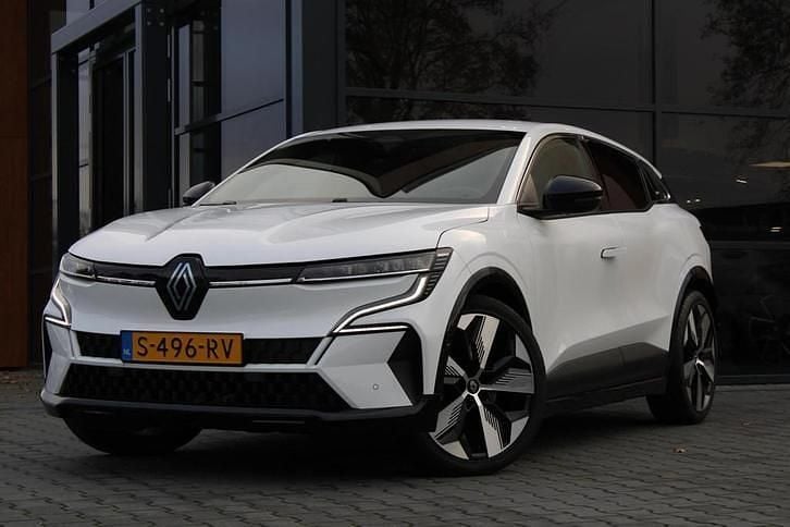 Gebruikt 2023 Renault Mégane Techno | € 21.950 (Eerlijke prijs) - Afbeelding 1/4