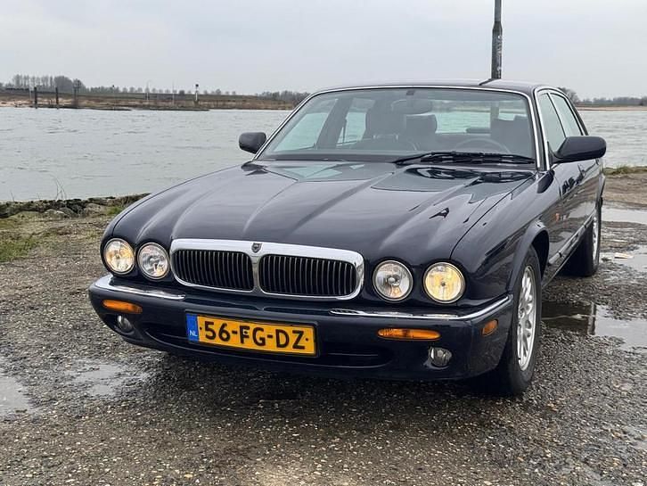Gebruikt 2000 Jaguar XJ Executive Sedan | € 8.950 (Eerlijke prijs) - Afbeelding 1/1