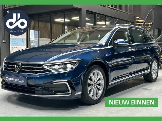 Blauw Gebruikt 2021 VW Passat Business Stationwagen | € 18.934 (Super prijs) - Afbeelding 1/4