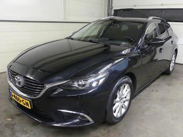 Zwart Occasion 2016 Mazda 6 Stationwagen | € 14.445 (Iets duurder) - Afbeelding 1/4