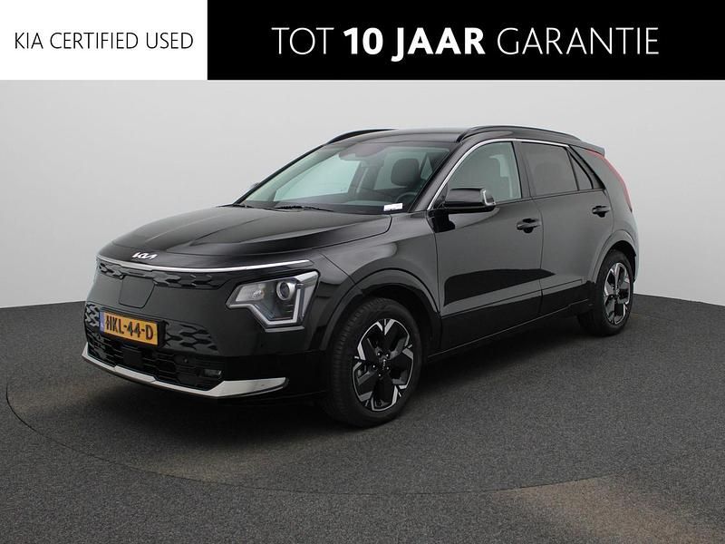 Zwart Occasion 2025 Kia e-Niro Advance SUV | € 35.940 (Eerlijke prijs) - Afbeelding 1/3