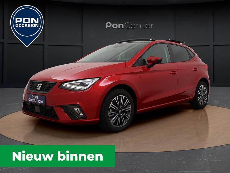 Rood Occasion 2025 Seat Ibiza Style Hatchback | € 26.450 (Duur) - Afbeelding 1/3
