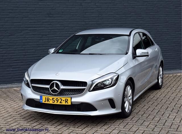 Occasion Mercedes A180 Ambition 122 PK (89 kW) 2016 Grijs Hatchback