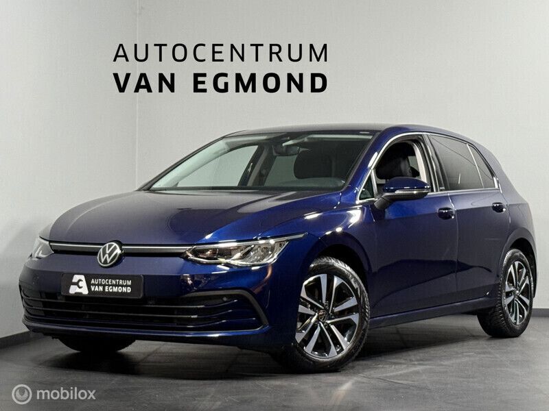 Blauw Gebruikt 2021 VW Golf VIII Hatchback | € 20.999 (Goede deal) - Afbeelding 1/4