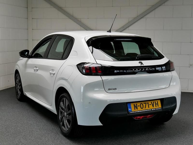 Occasion Peugeot 208 Active 75 PK (55 kW) 2022 Wit Hatchback
