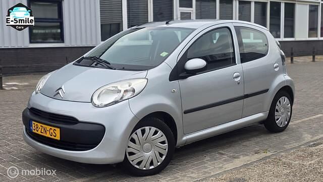 Grijs Gebruikt 2008 Citroën C1 Hatchback | € 3.249 (Eerlijke prijs) - Afbeelding 1/4